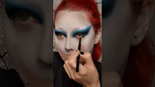 Shock 🧹💙🪦 from The Nightmare Before Christmas ✨️ Halloween makeup tutorial