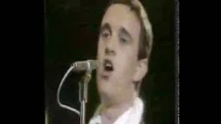 Squeeze - Cool for Cats - TOTP (with the dancing girls)