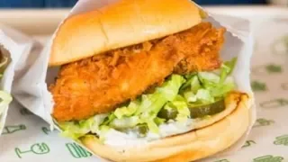 Ranking Fast Food Fried Chicken Sandwiches From Worst To First