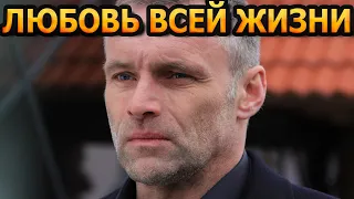 СКРЫВАЕТ ОТ ВСЕХ! Как выглядят жена и дочь звезды "По законам военного времени-7" - Дмитрия Лаврова?