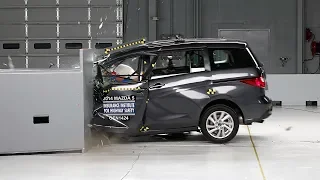 2014 Mazda 5 driver-side small overlap IIHS crash test