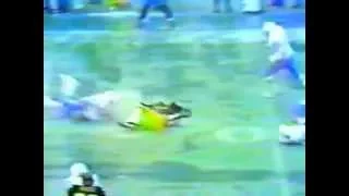 1978 afc champ bradshaw slides for 10yrds during 1978 AFC Champ Game