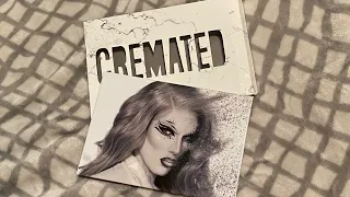 Jeffree Star Cremated Palette/ First Impression/ Unboxing/ A Few Swatches