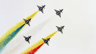 Live: How stunning is the aerobatic flight show at Airshow China 2021?