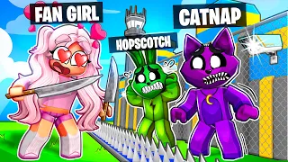 CRAZY FAN GIRL vs The Most Secure HOUSE EVER In Roblox! (CatNap & Hoppy Hopscotch)