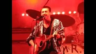 The Last Shadow Puppets - Standing next to me (Sziget 2016)