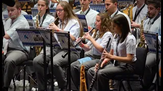 Banda de Música de Carregosa - Las Arenas sob a direção do maestro Valter Palma.