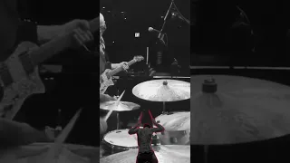 Unforgettable Drum Solo: Nate Smith's Explosive Performance at Dakota Jazz with a Dropped Stick