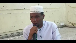 USTADH SWALEH ALY AKIFUNGUA SEMINA YA HIJJAT JUMAZA. MSIKILIZE USTAREHE.