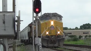 UP manifest out of englewood notches up and leaves tower 26 and passes green signal