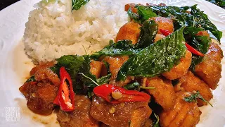 Tasty Stir fried Salmon with Basil (Krapao) - Quick and easy Thai dinner in just 20 minutes