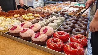 A place that makes 23 kinds of donuts every day - Korean street food