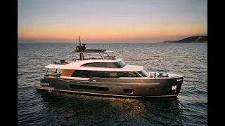€ 5.300.000,00 Luxury Motoryacht: The delivery of a 25 meter Azimut Magellano