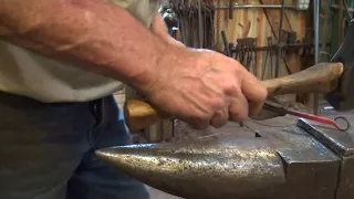 Forging a scribe for marking metal - blacksmithing for beginners