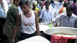 Why hygiene can be an issue when eating street food in India!