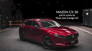 Mazda CX-30 im speziellen Design, Look and Feel der Neuen Jura Garage