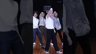 【SUGA FOCUS】BTS - 'Permission to Dance' Dance Practice (슈가)