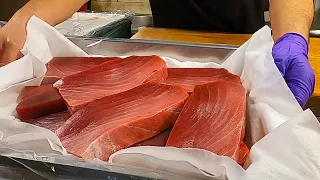 Cutting 400kgs Bluefin Tuna is As Easy As Cutting Cream/切割巨大黑鮪魚就像切奶油一樣輕鬆