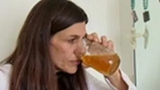 Comforting Urine Cocktail | My Strange Addiction