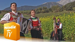 Ursprung Buam - Don Camillo und Peppone (Offizielles Musikvideo)