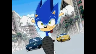 Sonic X Comparison: Sam Speed Chases Sonic Around The City (Japanese VS English)