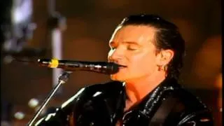 10 U2 Angel of Harlem  (ZOO TV Sydney 1993)