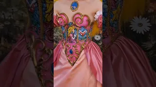 👑🍑 Princess peach stained glass dress 👑🍑 What do you think? #princesspeach #mario #princess #cosplay