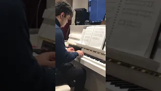 پیانو ایرانی - بداهه نوازی هنرمند عزیز امیر هوتیان - Piano Irani