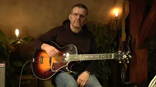 The Loar LH-650 VS Archtop guitar presented by Vintage Guitar Oldenburg and Martin Flindt