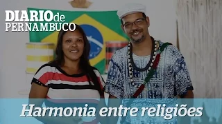 Casal de babalorixá e evangélica dá lição de tolerância religiosa