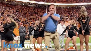 Fake security guard busts moves with college dance team during Tennessee football game