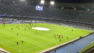 Napoli Milan 1-1 Champions League "La Mano de Dios" cantata da tutto lo stadio
