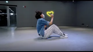 Ant Saunders-Yellow Hearts  Woomin Jang Choreography(Blottermedia version)