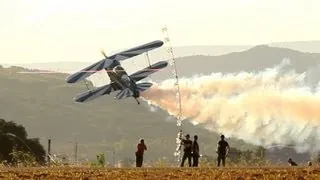 Skip Stewart flying Pitts S-2B - Aerorock Pará de Minas -Brasil