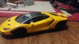 1/24 Lamborghini Centenario review and unboxing.