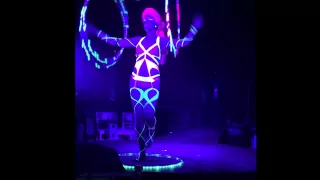 HULAREV LED Hoop Act - Delyria Cirque Cabaret