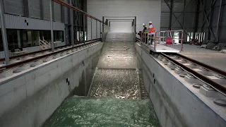 Delta Flume of Deltares: highest artificial waves in the world