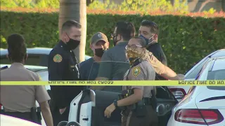 Off-duty cop shoots suspected robber dead at Miami-Dade home