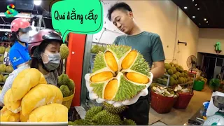 🇻🇳"Siêu đẳng cấp" những trái sầu riêng ri6 vỏ mỏng như bánh tiêu cơm dày cuồn cuộn