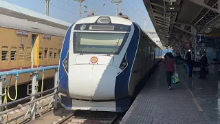 Depatures and Arrivals at Secunderbad Junction | Vande Bharat Exp | Shatabdi Exp | SHATASHV | 🚄🚆💥🚉🚅