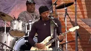 Ernie Isley & the Jam Band - Back To Square One (Live at Farm Aid 2009)