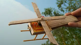 How to Make a Flying Helicopter With Matches and Small Motor