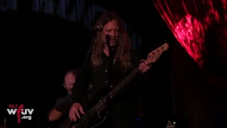 Son Volt - "Back Against the Wall" (Live at The Cutting Room)