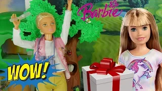 Barbie w podróży 🎒 Wyprawa do lasu 🌲 Skarb w lesie 💰 film z lalką Barbie