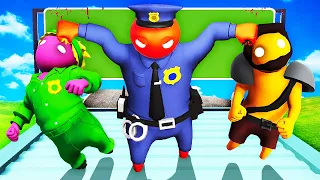 Police Officer Tortures us FOR FUN... (Gang Beasts)