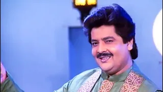 Nigahon mein yoon baat hone lagi...Udit Narayan beautiful old rare live video song.