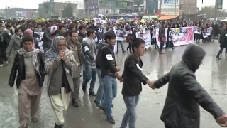 Thousands Afghans in Kabul Protest Against Beheading of Civilians