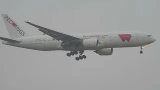 Boeing 777-200 (RA-73329) "RED WINGS" посадка в Жуковском