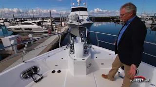 Hampton Yachts Endurance 720 Skylounge LRC (2018-) Test Video - By BoatTEST.com