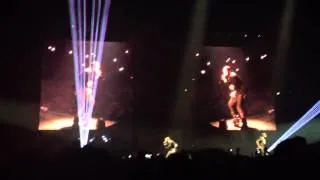 Jay-Z & Kanye West - Ni**as In Paris - Live Paris Bercy 2012 - Watch The Throne